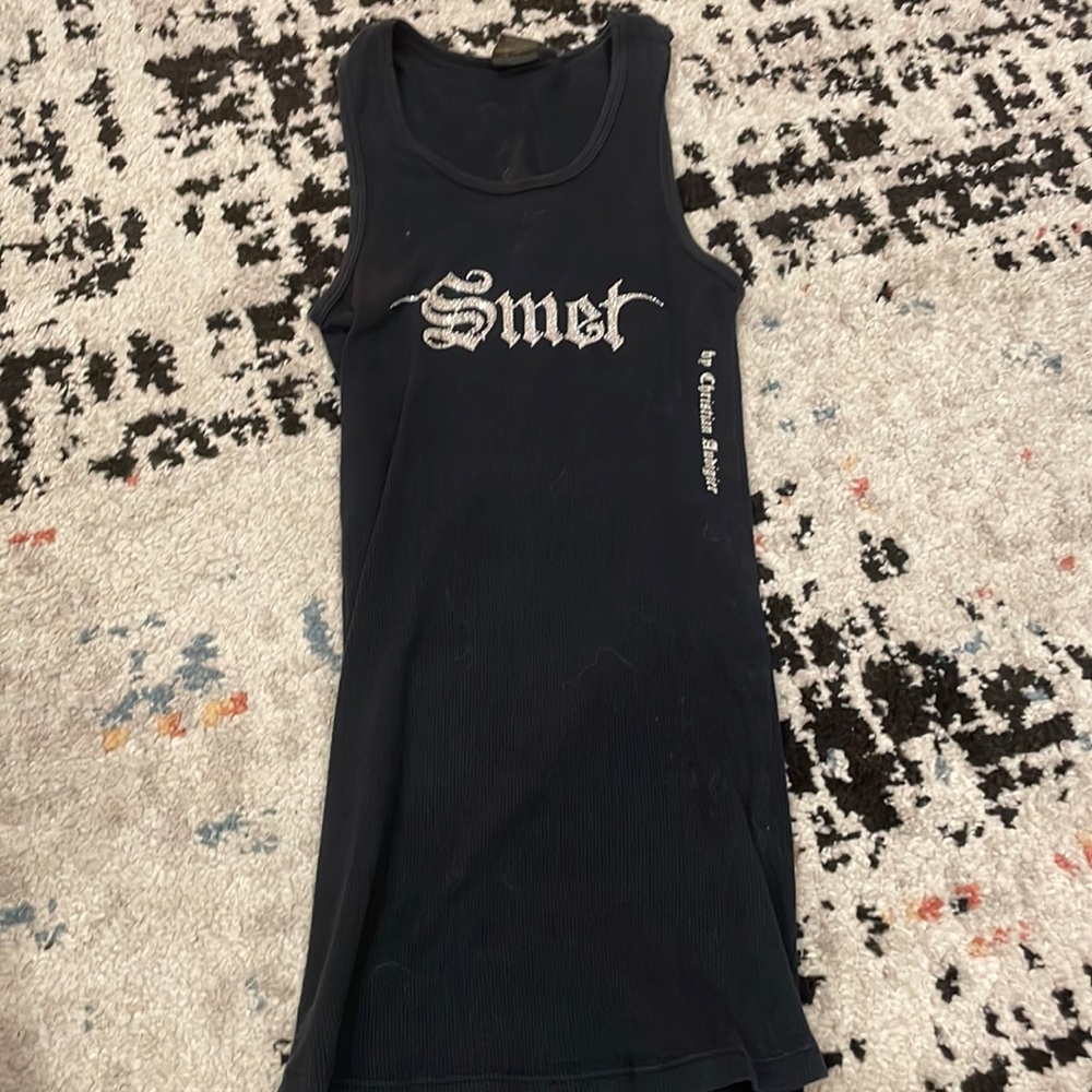Y2K tee skull on the back , slim